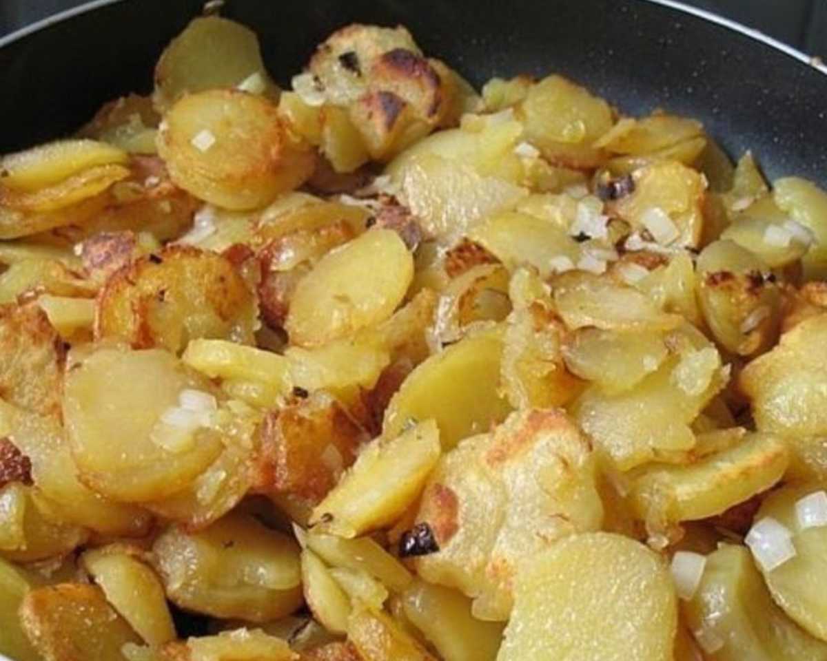 Fried Potatoes and Onions