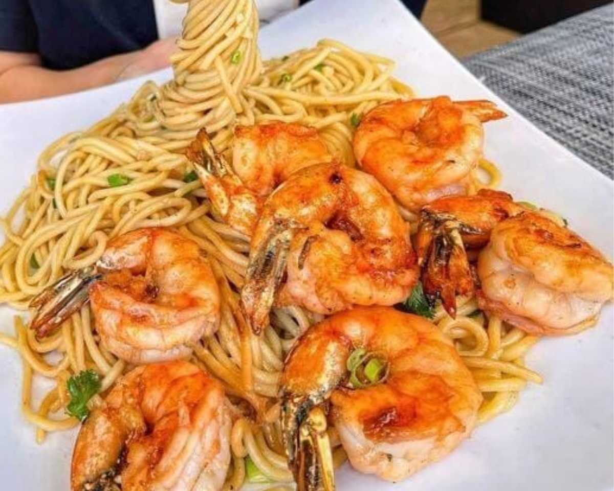 Garlic Prawn Spaghetti