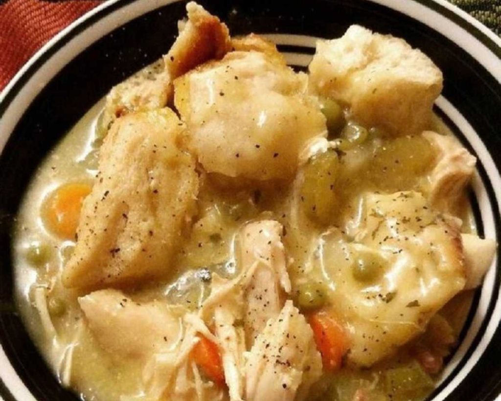 Crockpot Chicken and Dumplings