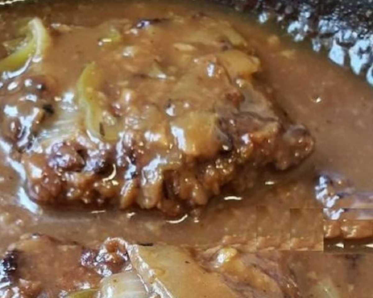 Hamburger Steaks with Onion Gravy