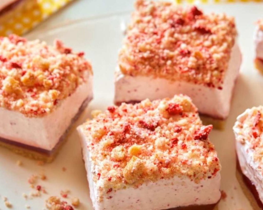 Strawberry Cheesecake Bars